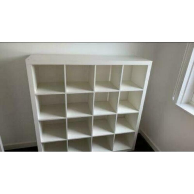 ikea kallax 16 open vakken kast wit Schoon & Gedemonteerd