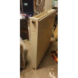 Verwarmings radiator redden 90x75x10