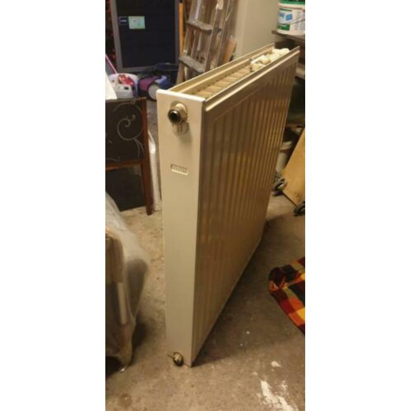 Verwarmings radiator redden 90x75x10