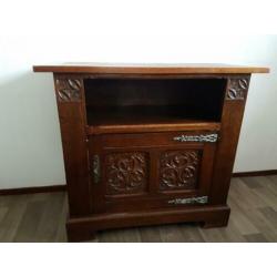 Dressoir en theetafel
