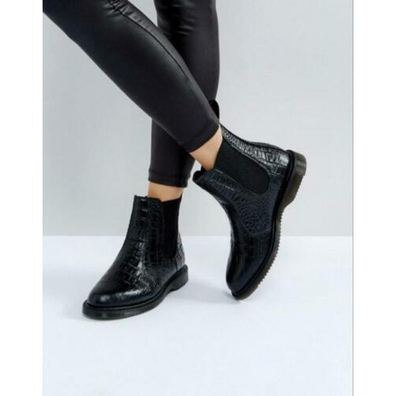 Dr. Martens Flora croco zwart
