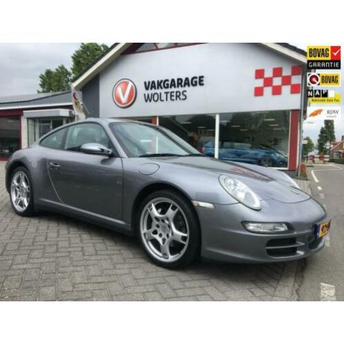 Porsche 911 3.6 Carrera 4