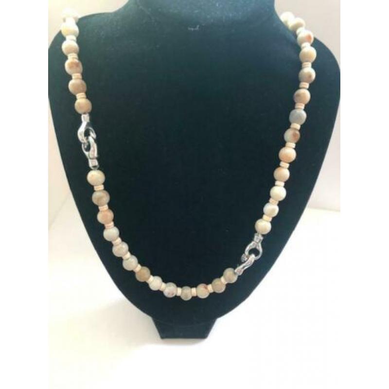 6503 Mooie ketting met bijpassend armband van Jade