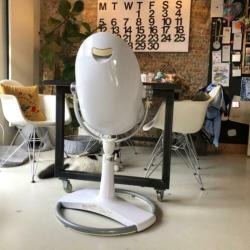 Witte Bloom Fresco kinderstoel met rode zitting
