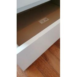 ladenkast MALM