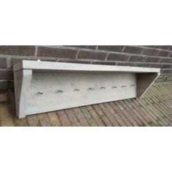 Kapstok van steigerhout