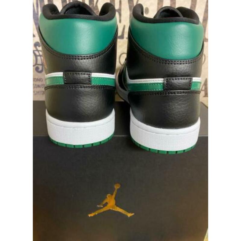 EU 42 - Air Jordan 1 Mid Pine Green/Green Toe