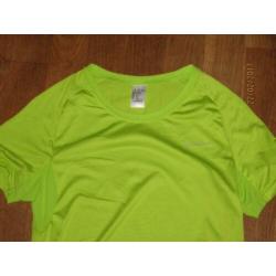 Kalenji groen jack en shirt maat 36