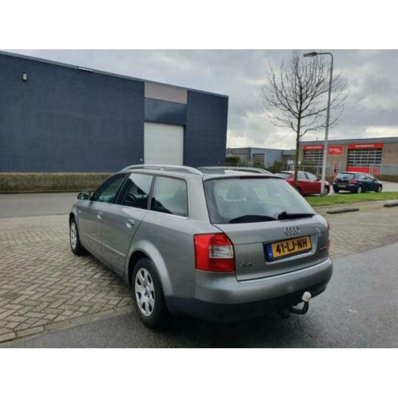 Audi A4 Avant 1.9 TDI AIRCO, CRUISE BOEKJES, NAP