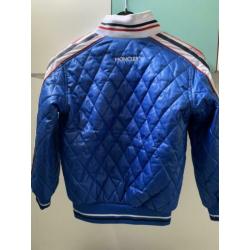 Moncler kinder jas 6 a 7 jaar