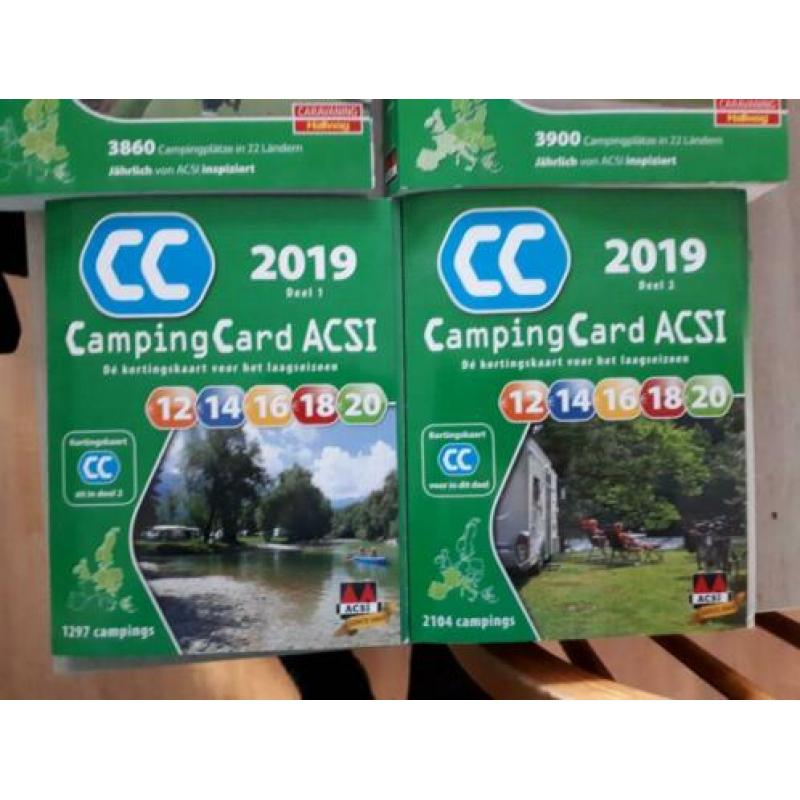 Verschillende camping boeken