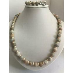 6503 Mooie ketting met bijpassend armband van Jade