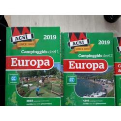 Verschillende camping boeken