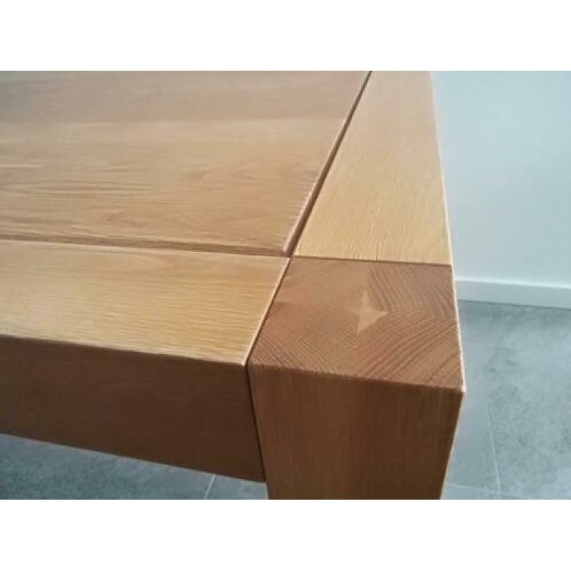eikenhouten eettafel