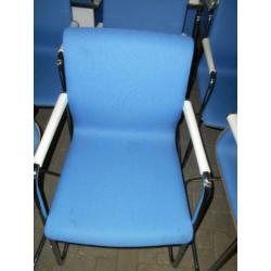 Kinnaps vergaderstoelen