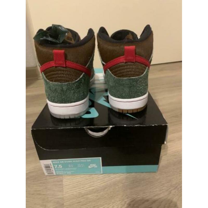 Nike SB Dunk High DOG WALKER 7.5US 40,5EU