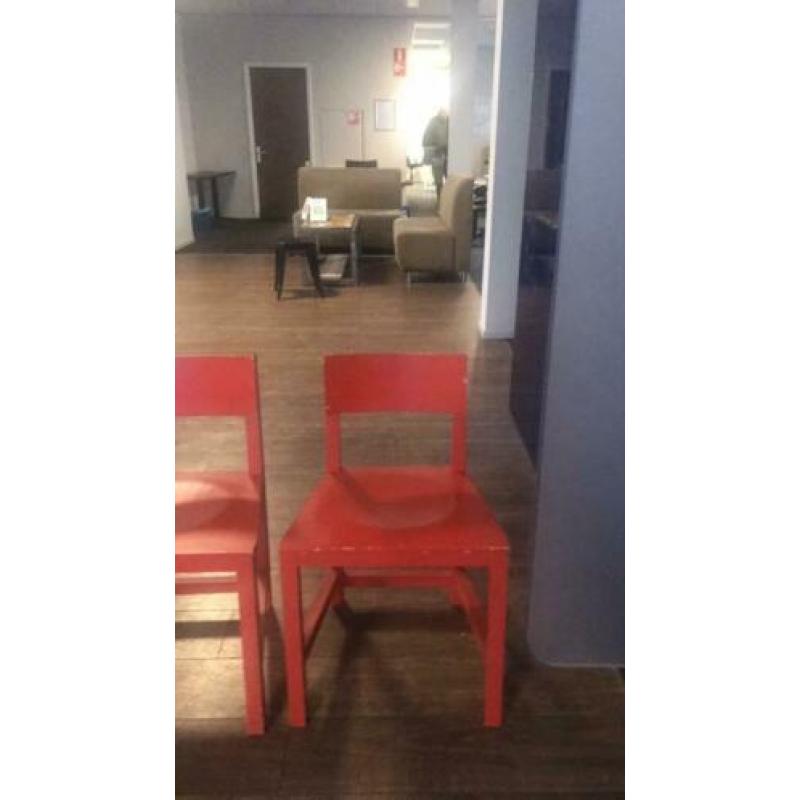 Mooie stoelen te koop van moooi MOET NU WEG