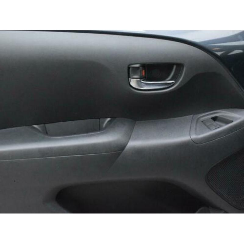 Toyota Aygo 1.0 VVT-i x-clusiv | Apple Carplay | Zeer Luxe |
