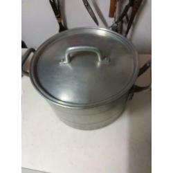 Grote stevige brocante BK / Berk Kampen aluminium pan