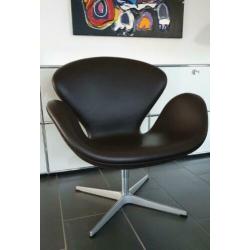 Fritz Hansen Swan Chair in leder donkerbruin TOP