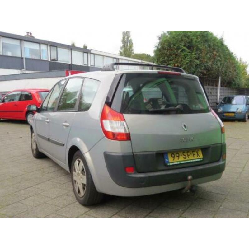 Renault Grand Scénic 2.0-16V Dynam.Luxe 7 persoons