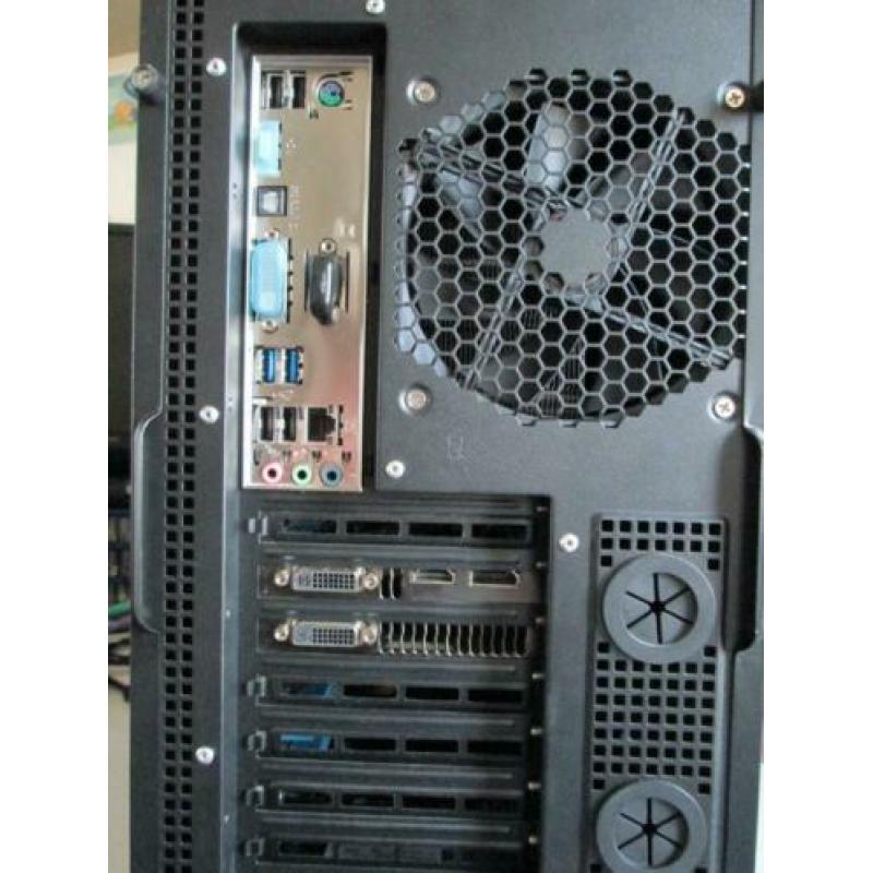 Betaalbare Game PC (i5-2500k,16gb,ssd,2xhdd,gtx-680, w10)