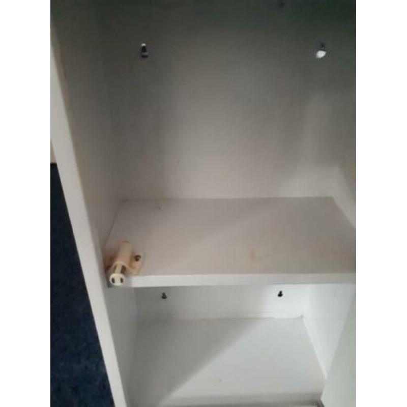 Mooi badkamer kastje IKEA