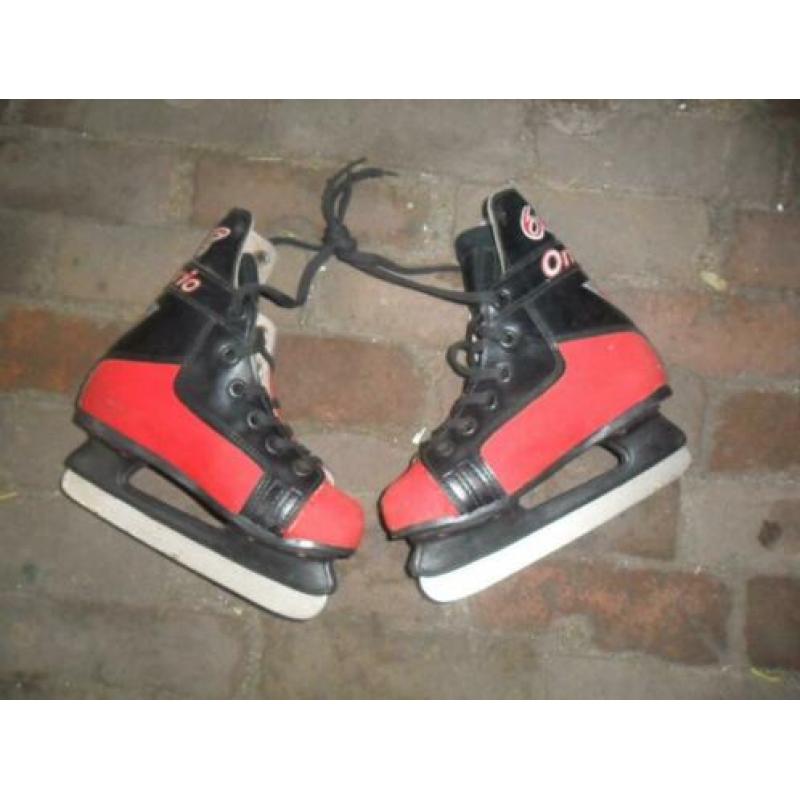 schaatsen maat 33 - 37 - 38 - 41 / 42 - 41 - 27 noren