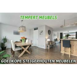 Steigerhouten tafel / Steigerhouten eettafel.
