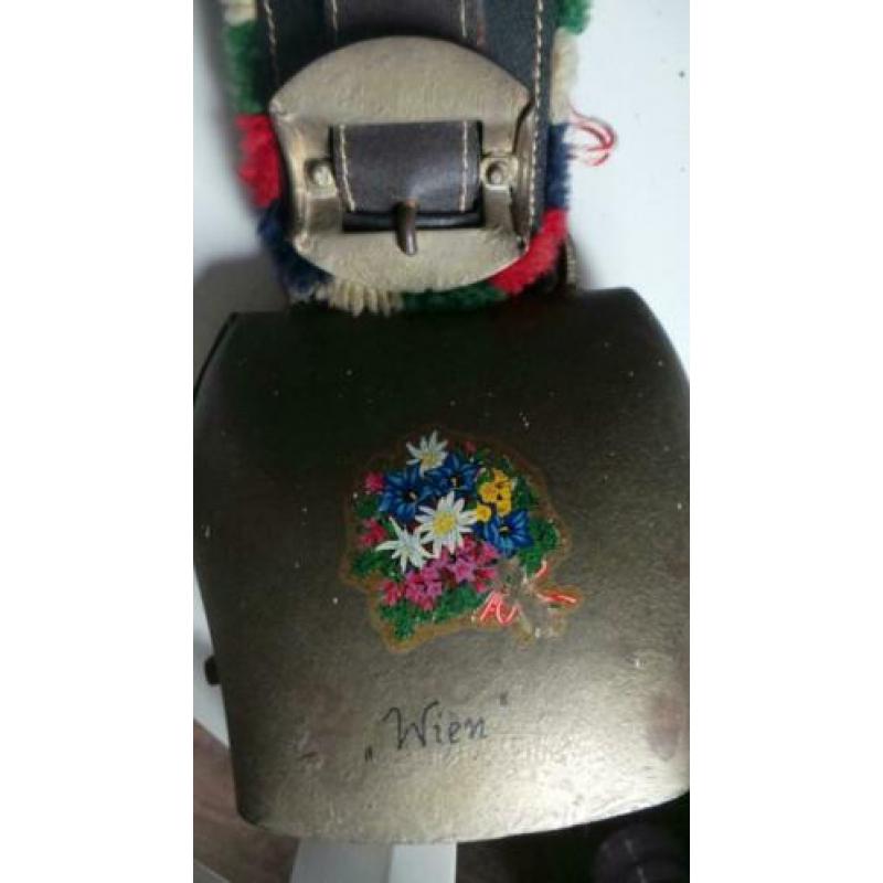 Vintage grote koeienbel uit Wenen!