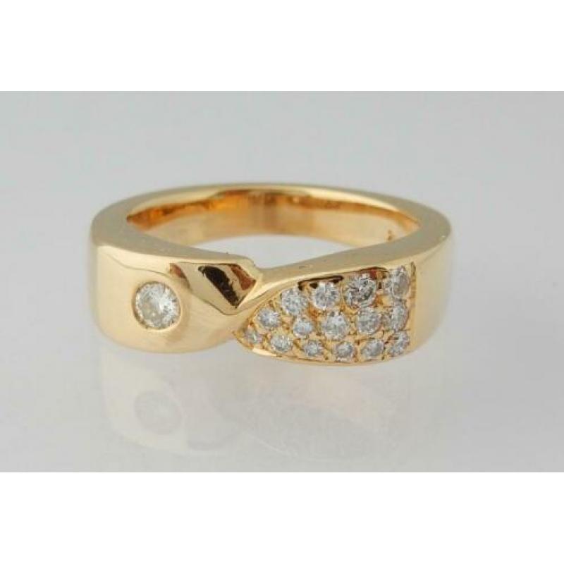 Exclusieve zware 18 karaat Gouden Ring 0.58 karaat Briljant
