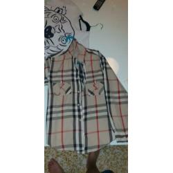 Burberry overhemd en kenzo t,shirt orgineel