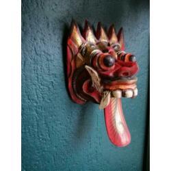 Twee Indonesische maskers