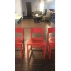 Mooie stoelen te koop van moooi MOET NU WEG