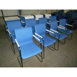 Kinnaps vergaderstoelen