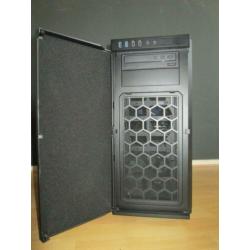 Betaalbare Game PC (i5-2500k,16gb,ssd,2xhdd,gtx-680, w10)