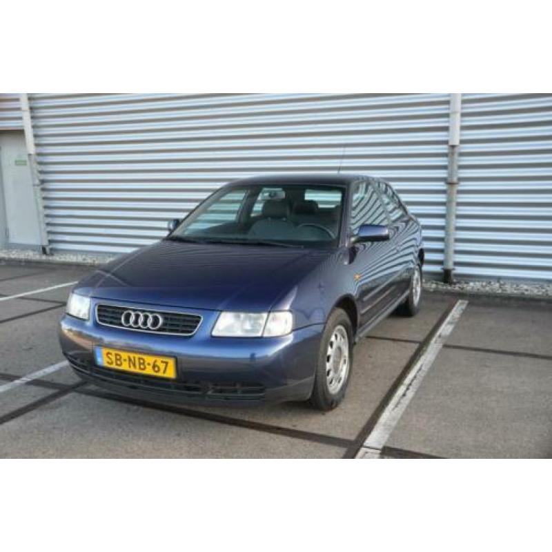 Audi A3 1.6 Attraction