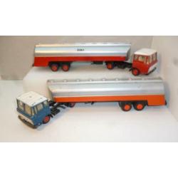 2 x DAF +opleggers tank vervoer = LION 1:50
