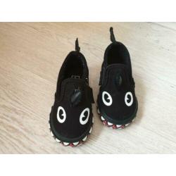 Shark Vans baby schoentjes maat 19