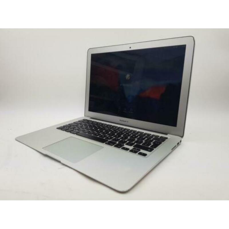 Macbook Air begin 2015 13 inch (1.6GHz i5, 4GB DDR3, Intel H
