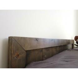 Steigerhouten bed 160cm in overleg met matras