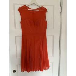 Karen Millen jurkje maat M/38