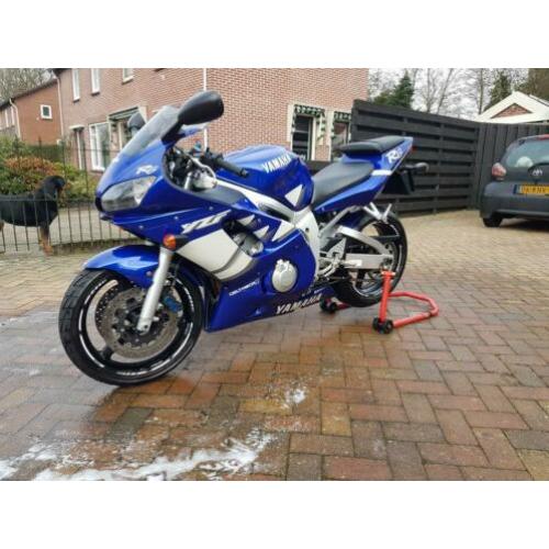 Nette orginele yamaha r6 uit 2000 (a2 motor)