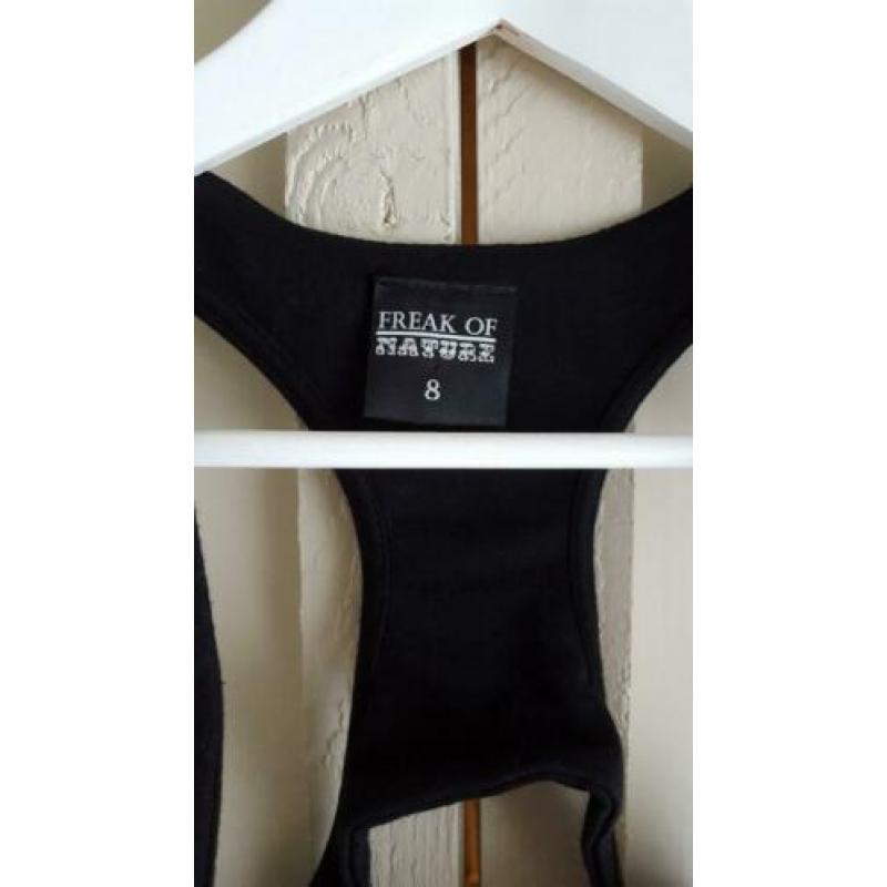 Freak of Nature studded bodysuit maat 8/36.