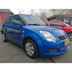 Suzuki Swift 1.3 Base