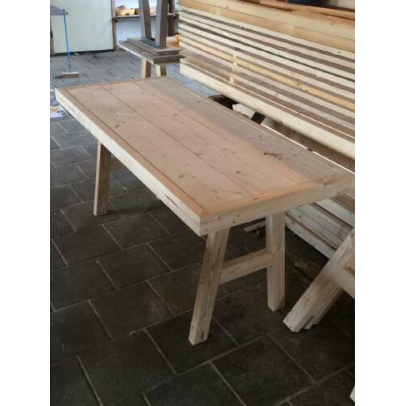 Bureau tafels steigerhout