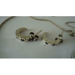 Zilver set ketting ring oorbellen 23,50