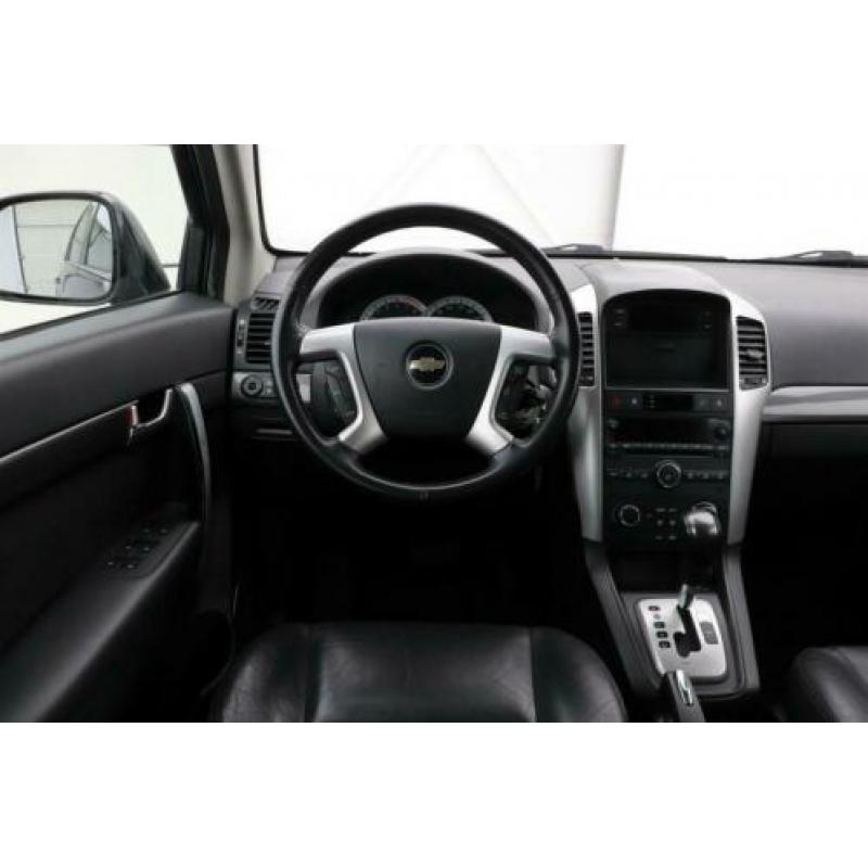 Chevrolet Captiva 3.2i Executive Aut. 7-Persoons *Lees adver