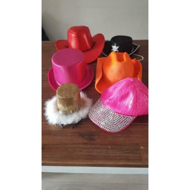 CARNAVAL Diverse kleding hoeden accessoires
