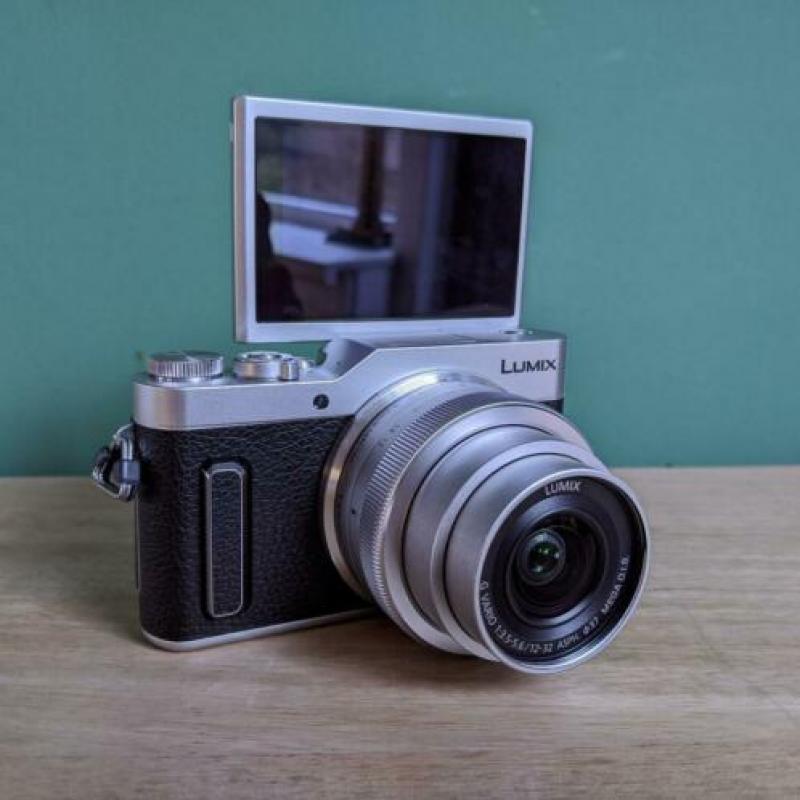 Panasonic systeemcamera (vlogcamera) Lumix G, type DC-GX880K